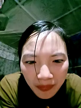 دردشة ngan-cute الجنسية المباشرة