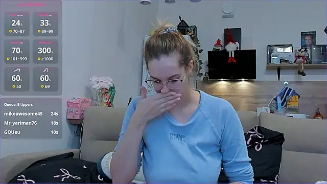 Girl_alone_home 在線直播表演