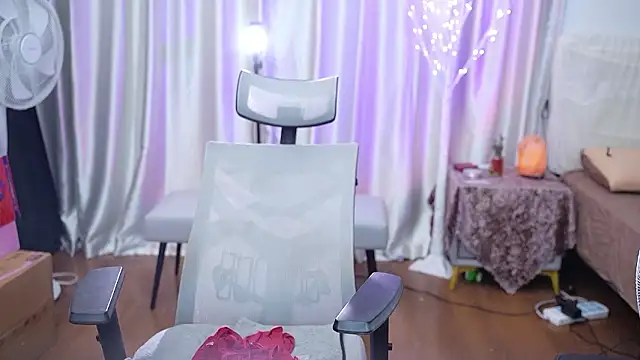 nono_babyy 网络视讯表演