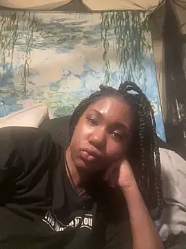 Вебкам-шоу Ebonythroat777