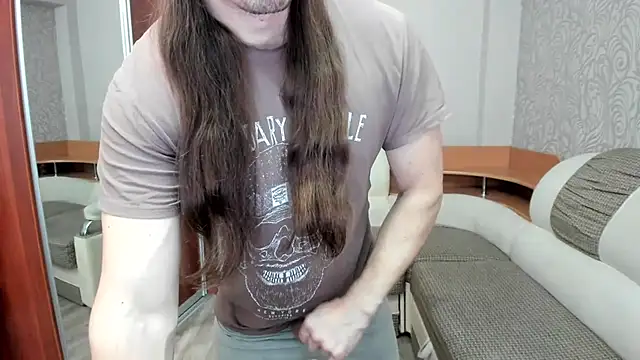 XXX chat uživo modela AlansonofDaddy