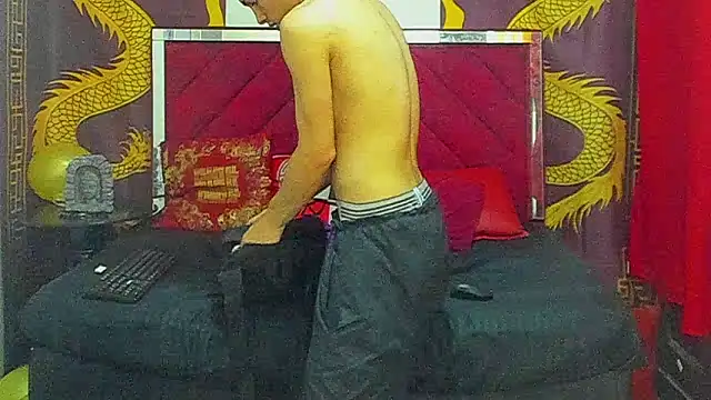 Pride_couple Adlı Modelin Web Kamerası Şovu