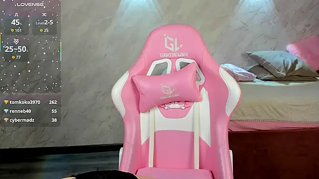 Alis_Platt: онлайн-секс-чат