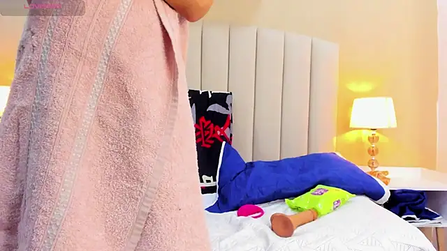 Rachel_Donnelly élő XXX-chatje