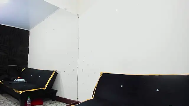 Lynn_Jones' Webcam Show