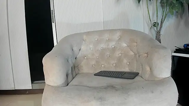 Show modela kamari_gaia na web-kameri