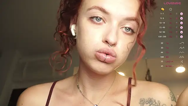 Amylittlestar's Webcam Show