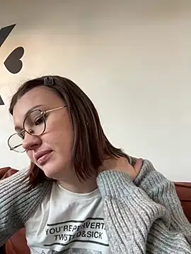 RinaCat: απευθείας συνομιλία ΧΧΧ