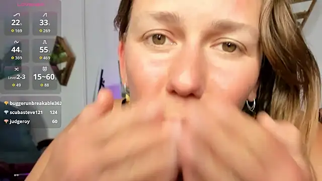  Živý XXX chat jasminedaze888