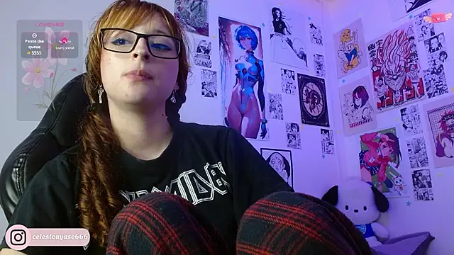 CelesteAyase Adlı Modelin Canlı XXX Sohbeti