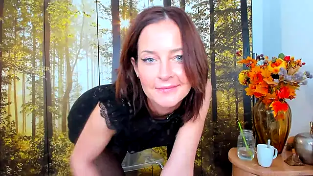 ViciousSiren live XXX chat