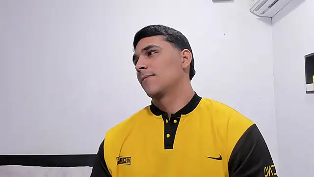 noah_belami: онлайн-секс-чат