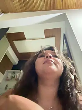 Chat XXX en directo de Larissa_Antonella