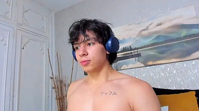 Онлайн чат XXX Tyler_durten