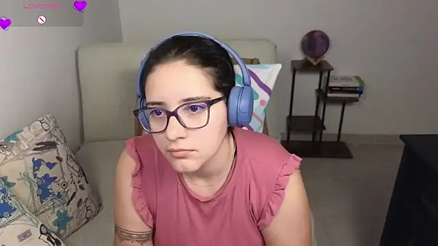 XXX chat uživo modela blue__moon_