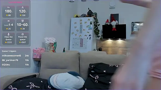 Girl_alone_home Adlı Modelin Canlı XXX Sohbeti