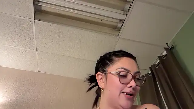 Pokazy przed kamerką – Pumpkin_bunny