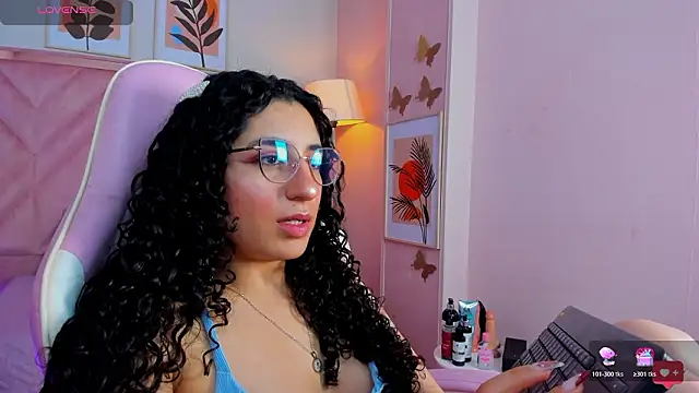 DemiJones_ – Naživo XXX chat