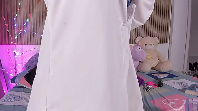 عرض كام Hayley-Fox