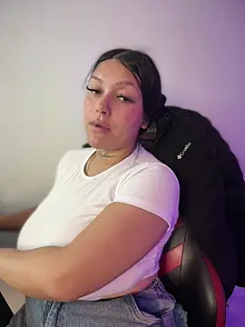 Miia__Taylor's Live XXX Chat