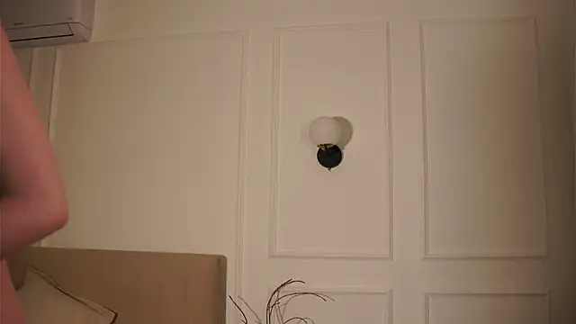 XXX chat uživo modela IdaJonesy