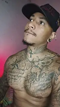 XXX chat uživo modela David_tatto1