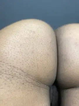 Rousevans_: онлайн-секс-чат