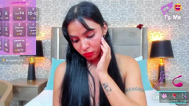 KoralBlum Live XXX Chat