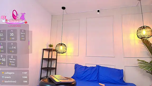 SashaVellor Chat XXX in diretta