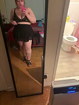 KittyCreamKisses Live XXX-Chat