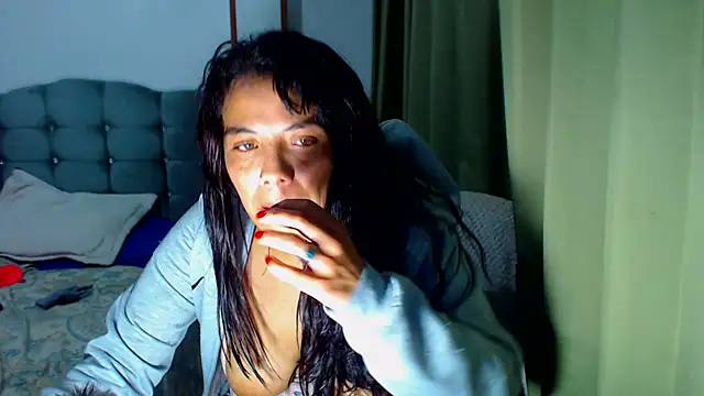 AmaraRoberts420 Chat XXX live