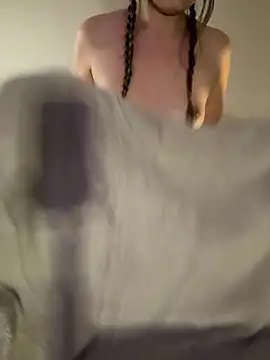 sophielove888 élő XXX-chatje