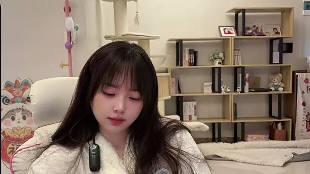 Chenjing0 élő XXX-chatje