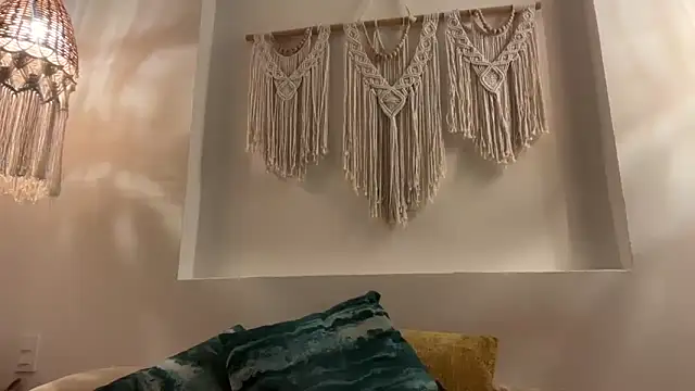 MarlaRed Chat XXX live