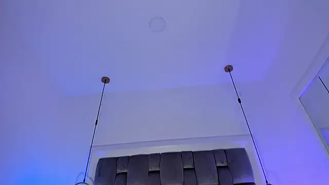 OnlyGia Chat XXX live