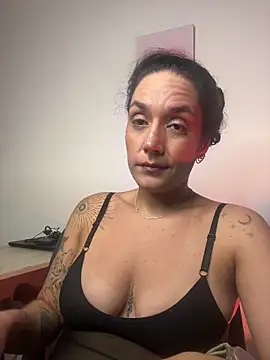 Sophia_House_ élő XXX-chatje