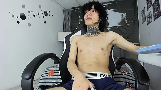 koryu_skull Chat XXX in diretta