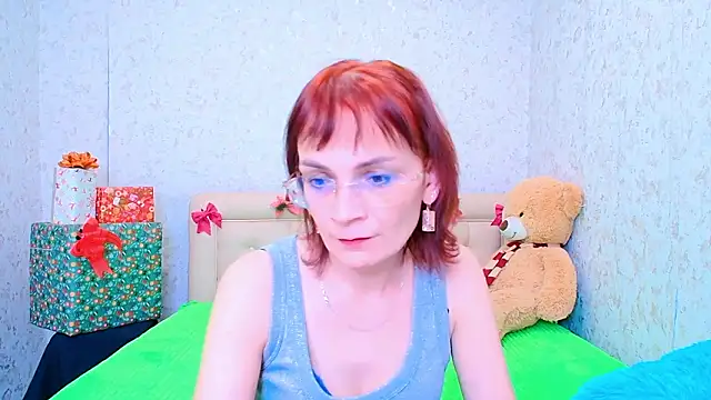 DarkOpiumX élő XXX-chatje