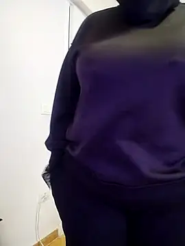 Pertunjukan Kamera Web Lmalika-Ahlame