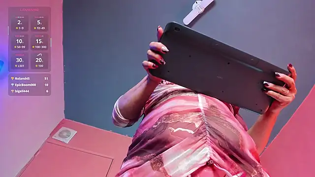 Chat XXX en directo de MATURE_HARDCORE