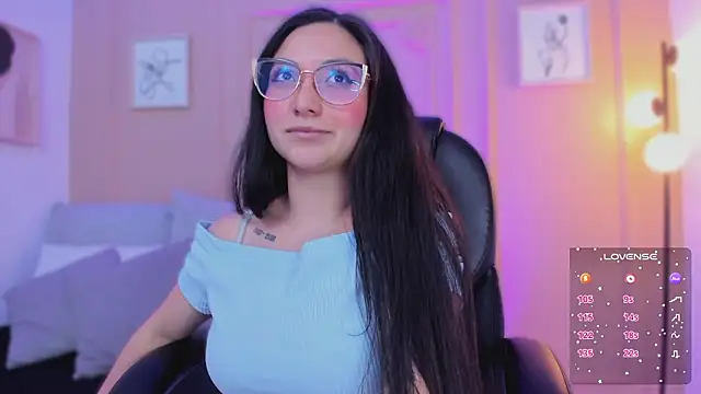 Chat XXX ao vivo de lucy_neil