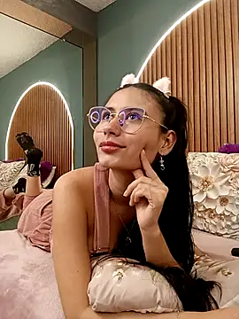 NayeCloud Live XXX-Chat