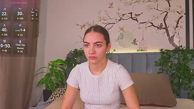 Fit_Brunette_: онлайн-секс-чат