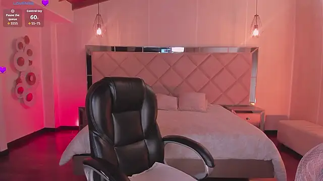 Chat XXX en directo de SophieHouston_