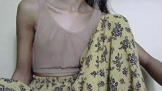 Anu_tiny webcam show