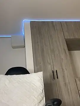 Kariina__69 现场XXX聊天