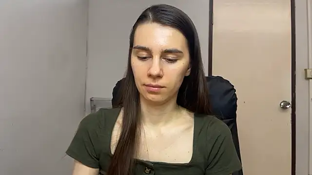 SassyJessi: онлайн-секс-чат