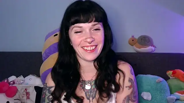 Marcelinegoddess: онлайн-секс-чат