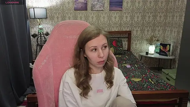 Lill_Mary 现场XXX聊天