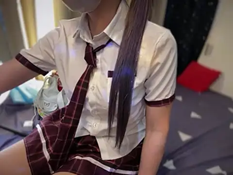 Rose168_ élő XXX-chatje